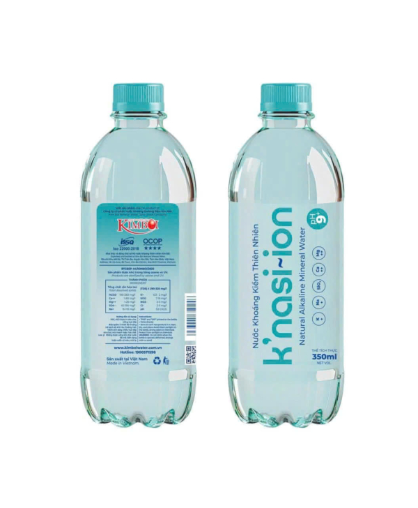Nước khoáng kiềm thiên nhiên K'nasi ion Kim Bôi đóng chai 350ml